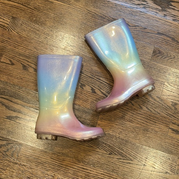 Cat And Jack Little Girls Rainbow Rain Boots - Picture 4 of 5